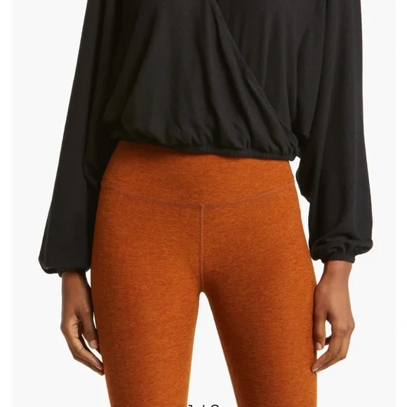 Beyond yoga, black woman’s wrapped up pullover sweatshirt, top size medium - Picture 3 of 15